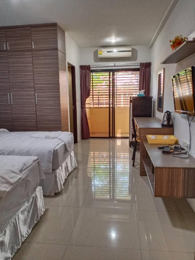 Ferienwohnung โสดาอพาร์ทเม้นท์​ Ban Lam Phak Kut Exterior foto