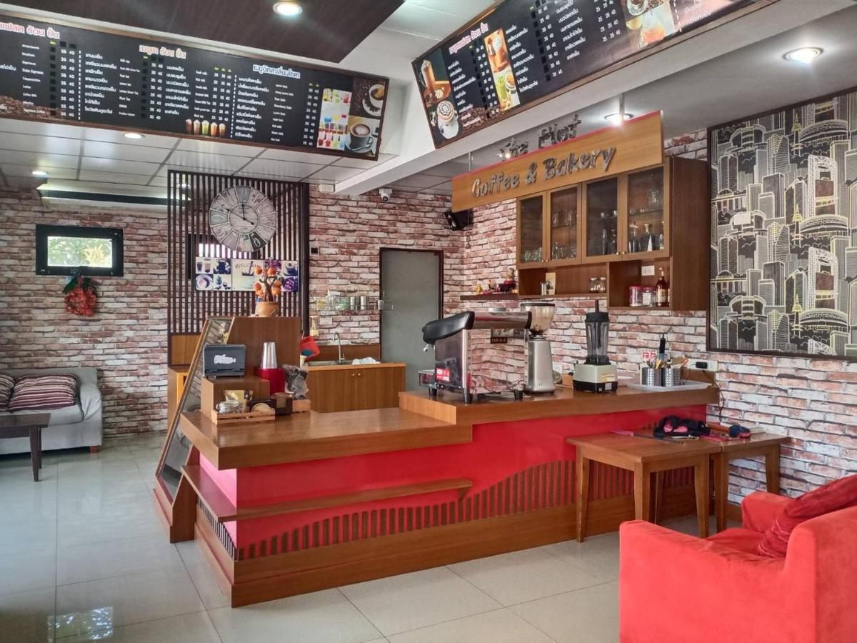 Ferienwohnung โสดาอพาร์ทเม้นท์​ Ban Lam Phak Kut Exterior foto