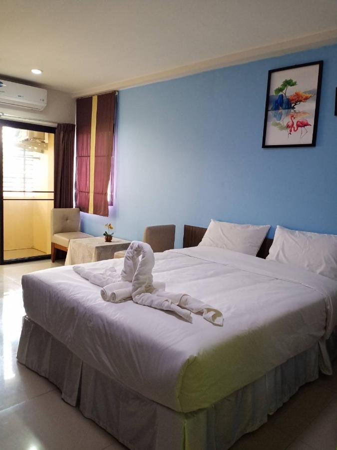 Ferienwohnung โสดาอพาร์ทเม้นท์​ Ban Lam Phak Kut Exterior foto