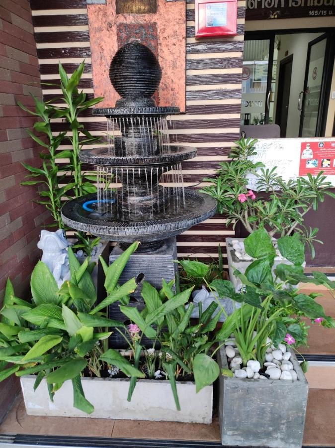 Ferienwohnung โสดาอพาร์ทเม้นท์​ Ban Lam Phak Kut Exterior foto
